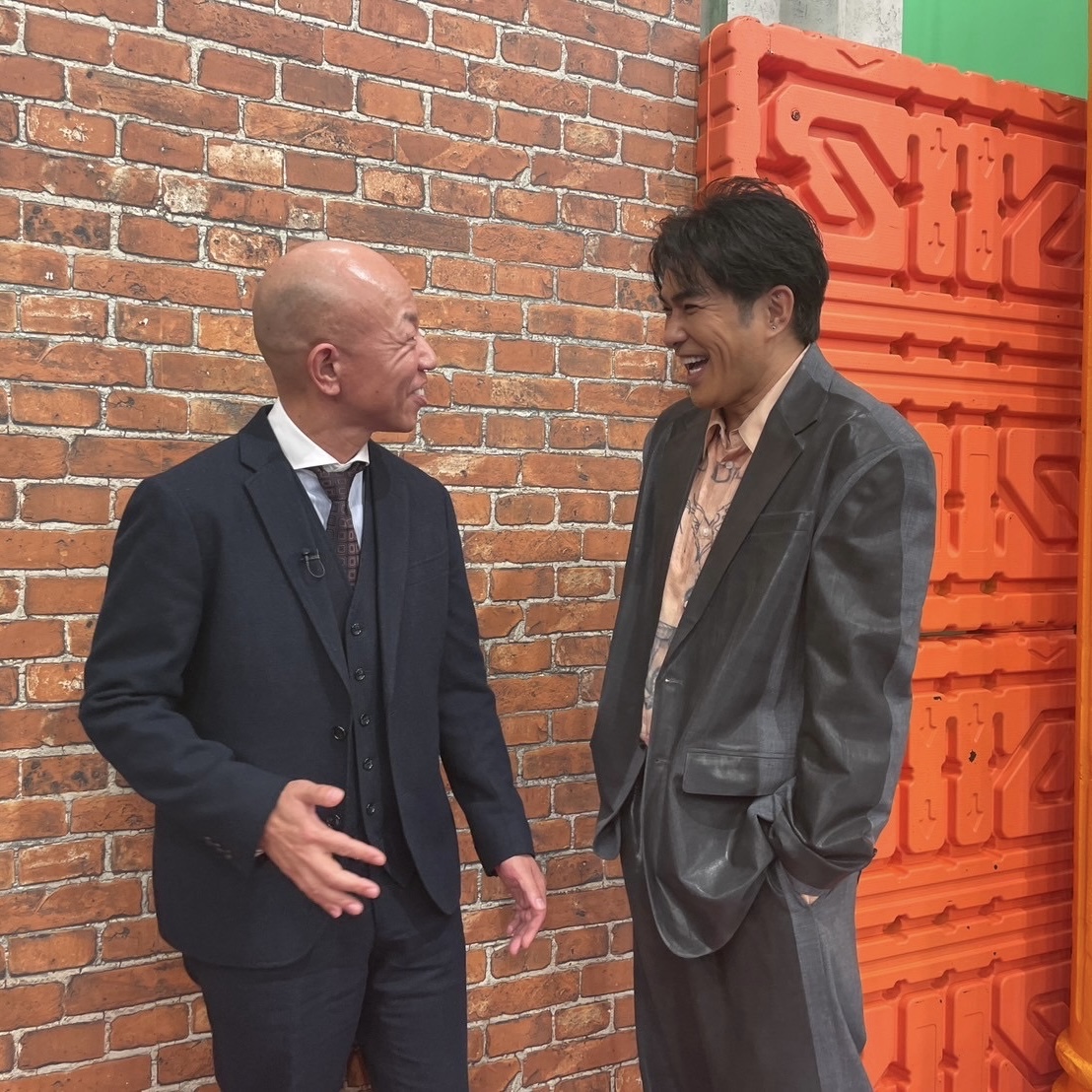 📺番宣情報📺

【📢2月8日（土）よる11:00から】
『知識の扉よ開け！ドア×ドアクエスト』に #北村一輝 さんが出演します！！

普段は絶対に入れない 羽田空港の裏側や
ユニバーサル・スタジオ・ジャパン開園前の様子を大特集🚪✈️