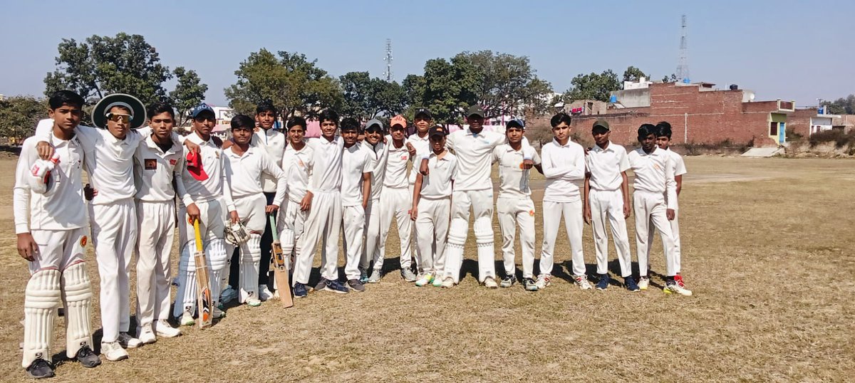 झांसी की टीम को किया 23 रन पे ढेर