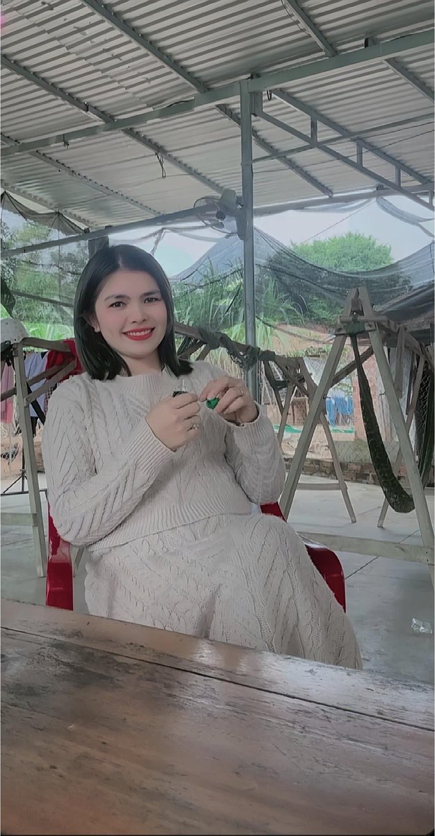 Đàn ông giống như ly cafê vậy
Loại nào càng ngon là càng mất ngủ 😝 (Wishing x family a weekend full of joy and happiness )