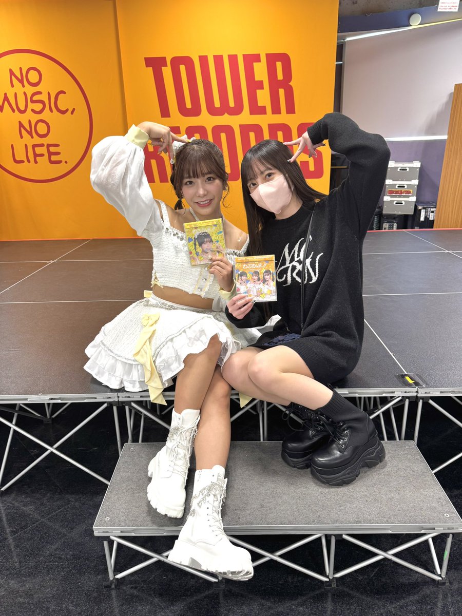 みあさんがイベントに来てくれました😳❤️差し入れと全力コール
ありがとうございました！！！！！ https://t.co/VBJs1QuOCL