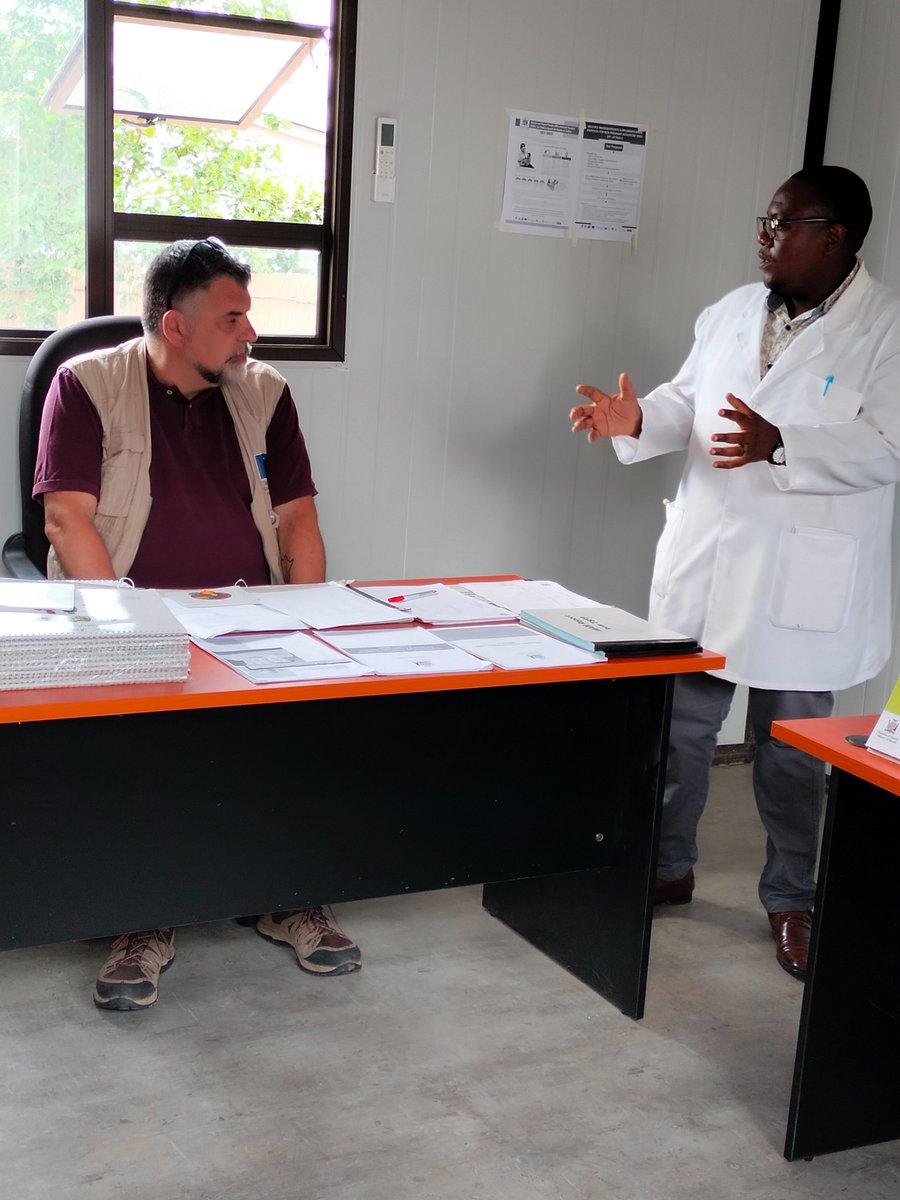 unicefzambia's tweet photo. At Kanja RHC, health workers are tackling malnutrition through early detection &amp; treatment. "We are happy to note that there has been no stock out of nutrition supplies in health facilities," said Michele Angeletti during the visit, recognising the impact of @eu_echo’s support. https://t.co/KHM9kVk13d