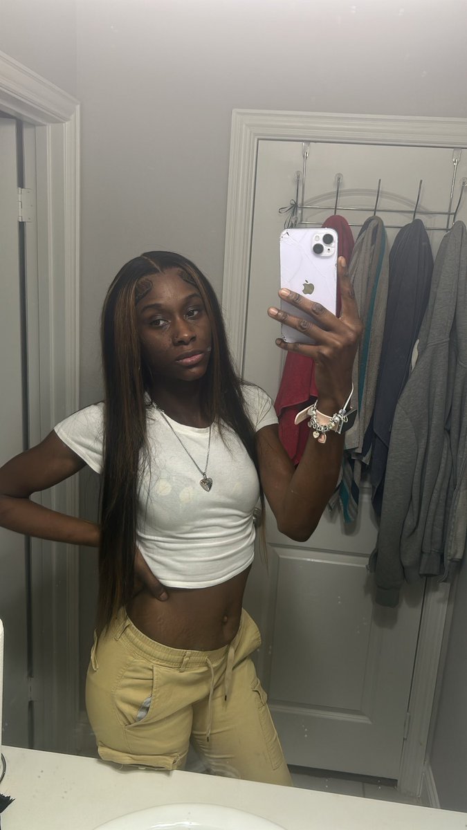 HEREETHA💋 tweet media