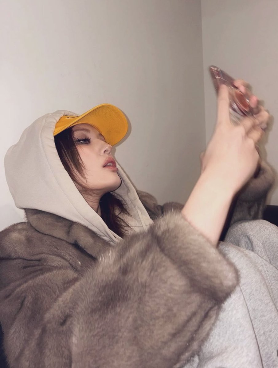 ️ ✳︎ (@nisgning) on Twitter photo 