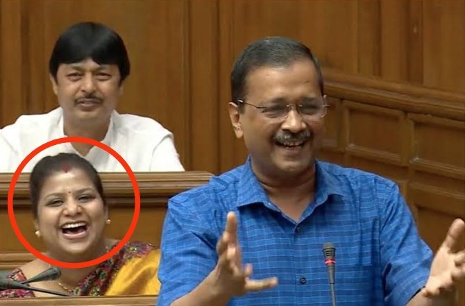 BattaKashmiri's tweet photo. This was the moment when many broken hearts gave a curse that started the end of the devil.
#DelhiElectionResults https://t.co/qjx1lJC9Iw