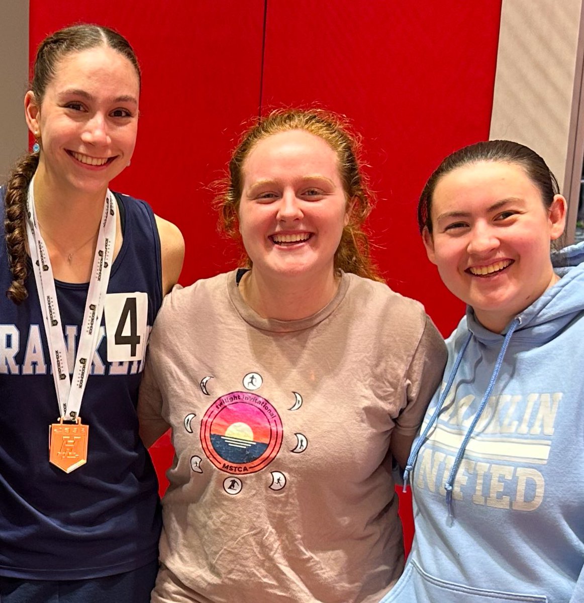 FHS Throwers-  Hock Championships.  Girls Indoor Shot Put Championship stays in Franklin.  Congratulations <a href="/ChandariaElla/">Ella Chandaria</a> for a season best and taking 🥇.  Congratulations to <a href="/allierbrown07/">Allie Brown</a> for taking 5th and Molly Kruse for a season best. <a href="/FHS_girlsXC/">Franklin Girls TF & XC</a> <a href="/FHSSports/">FranklinAthletics</a> <a href="/FHSGirlsSports/">FHS Girls Sports</a>