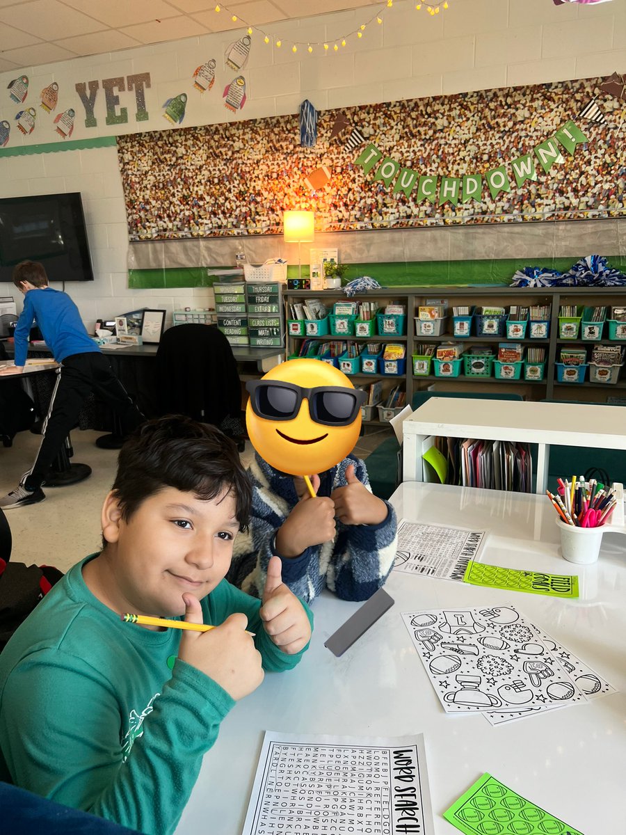 Miss M. Warner tweet media