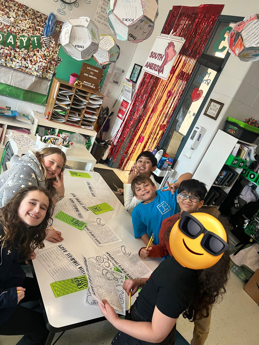 Miss M. Warner tweet media