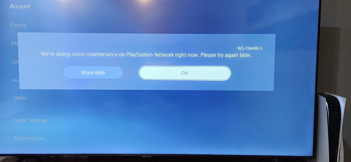 erik_carde's tweet photo. @ArrowheadGS Would it be possible to have a future update that allows @helldivers2 to be played solo offline as well? https://t.co/vo4nhr1MoO