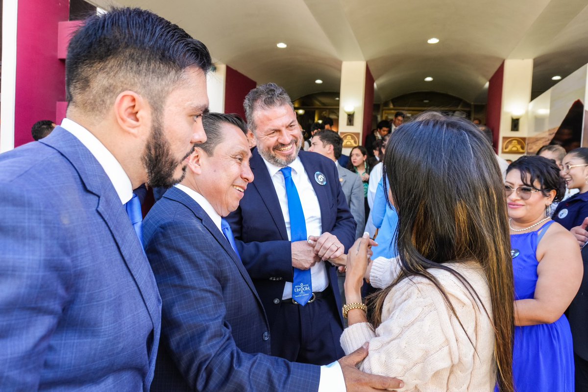 union_guatemala's tweet photo. Hoy se llevó a cabo una gran fiesta gremial en la que cientos de profesionales se acercaron a las urnas para emitir su voto para elegir a las próximas elecciones del Colegio de Abogados y Notarios de Guatemala. Agradecemos a todas las personas que se acercaron a demostrar su apoyo por #Planilla6. #UnidosSomosFuertes