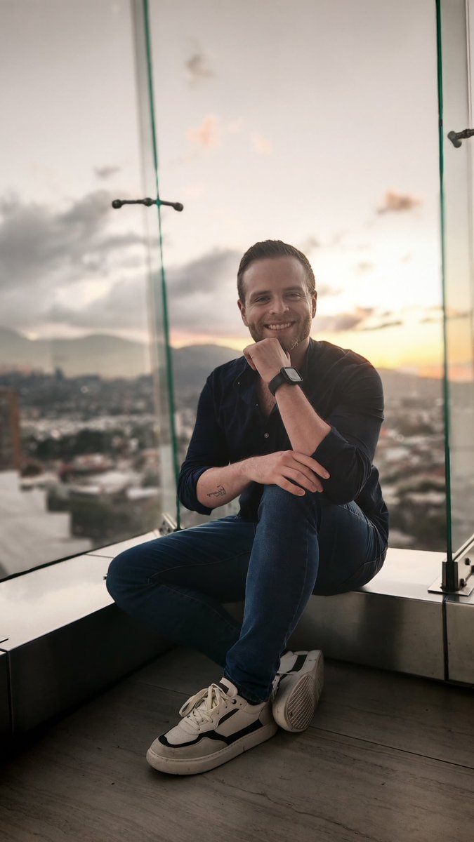 Franhdzs99's tweet photo. Hoy me tomaron unas fotos muy bonitas quería compartirlas acá también 🙈☀️ https://t.co/7Yxg8Y3ZkX