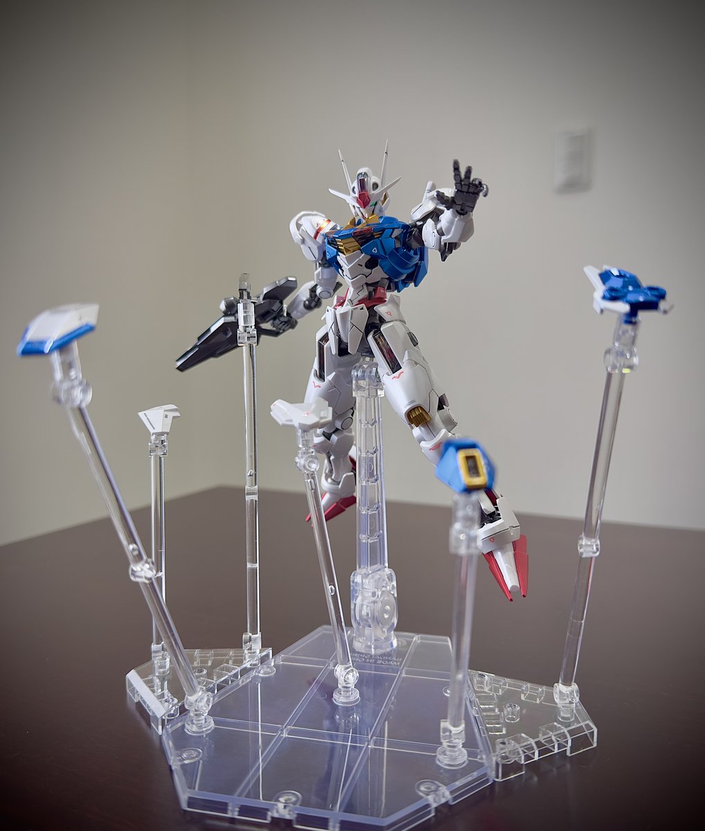 完成！
パール&amp;メタリック光沢仕上げです✨
次はフルメカニクスだぁ！
#ガンプラ #ガンダム #ガンプラ好きと繋がりたい #水星の魔女
