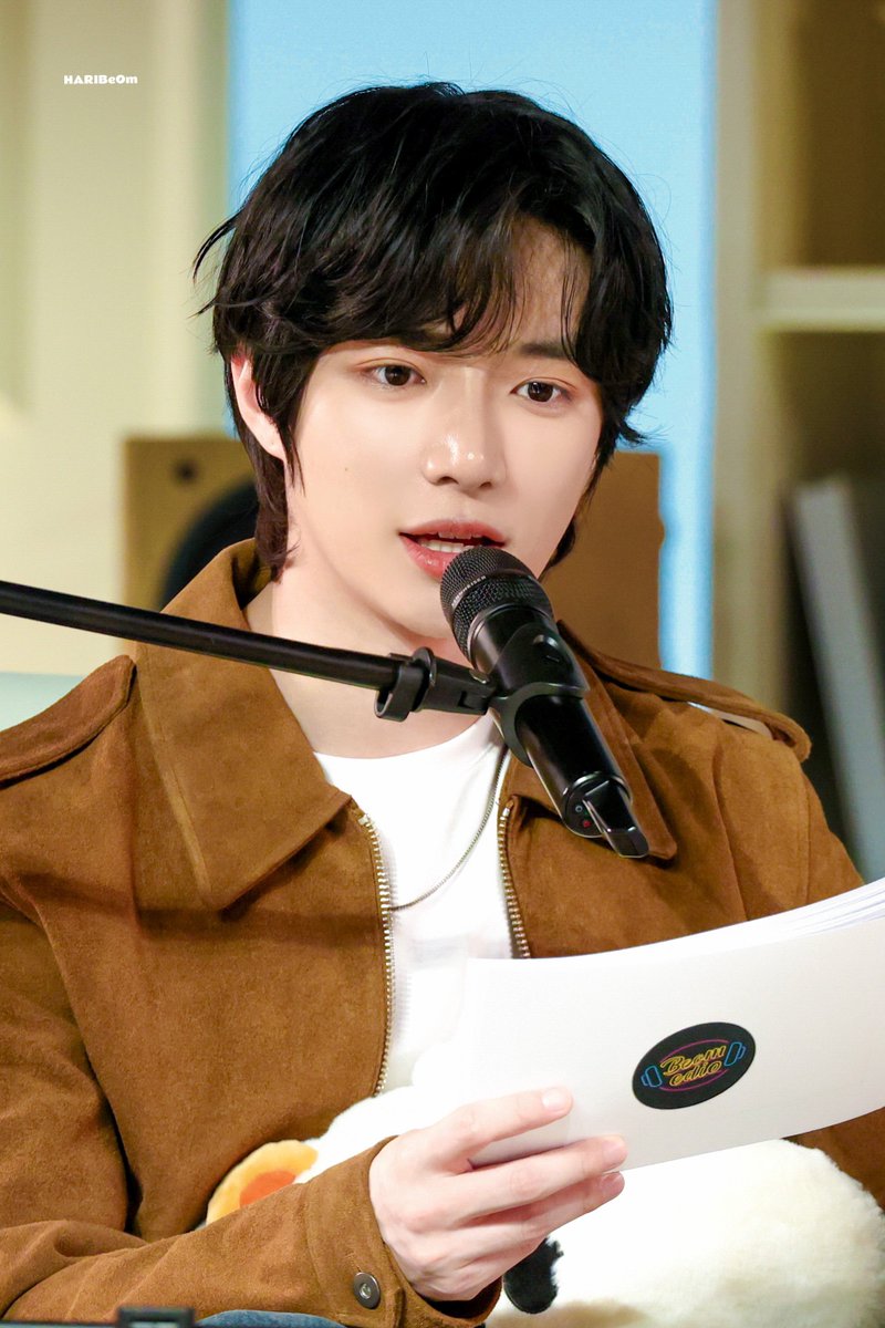 HARIBeOm_313's tweet photo. εïз 250207 εïз 범이디오📻
【FM 3.13MHz】

#투모로우바이투게더 
#범규  #BEOMGYU #TXT_범규
#TXT #TOMORROW_X_TOGETHER #ボムギュ https://t.co/k5x5xHhy3v