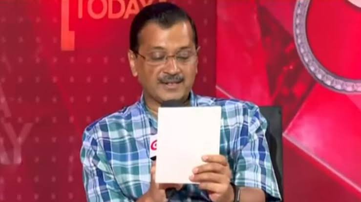 saurabhpatel55's tweet image. मुझसे लिख के लेलो आम आदमी पार्टी दिल्ली के चुनाव हार रही है,
पर्ची बाबा ने अपनी पर्ची ख़ुद लिखी है ।
#DelhiAssemblyElection2025 
#DelhiElections2025 
#kejriwalfailingdelhi