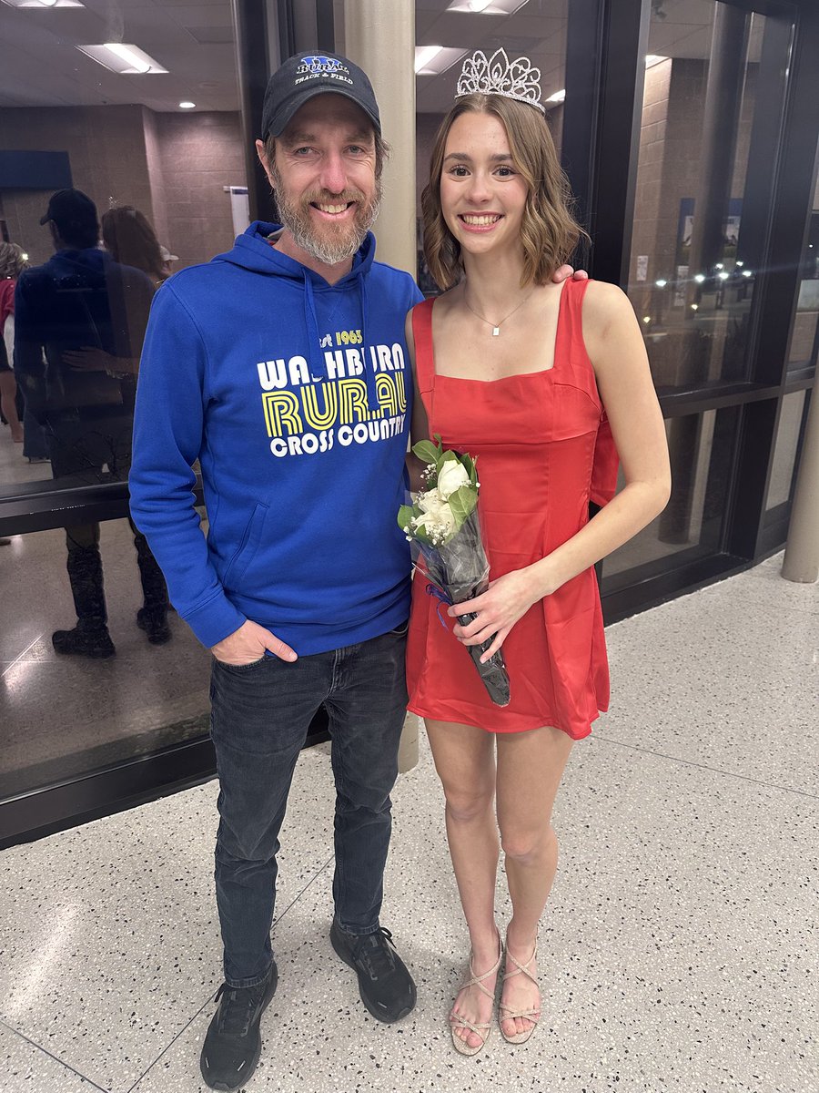 Congrats to Rylee Ismert - Queen of Courts!!! 👑 🌹 👸