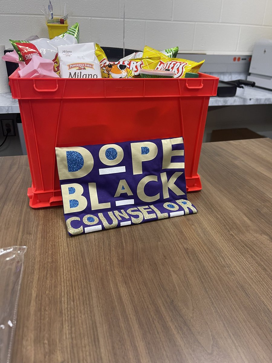 Wesley Lakes Elementary tweet media