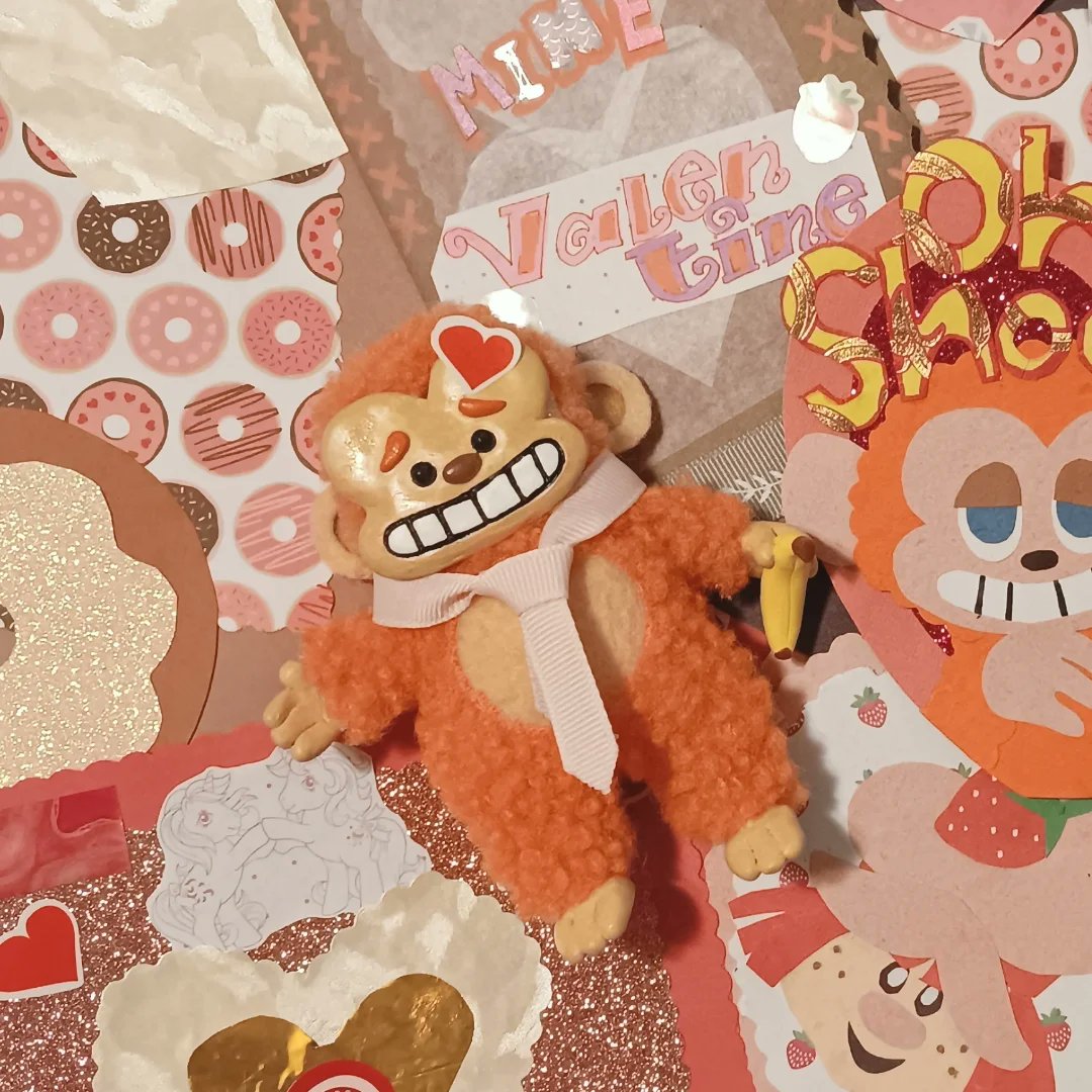 Kittenfishes's tweet image. Little monkey man. 
#clayfaceplush #softsculpture