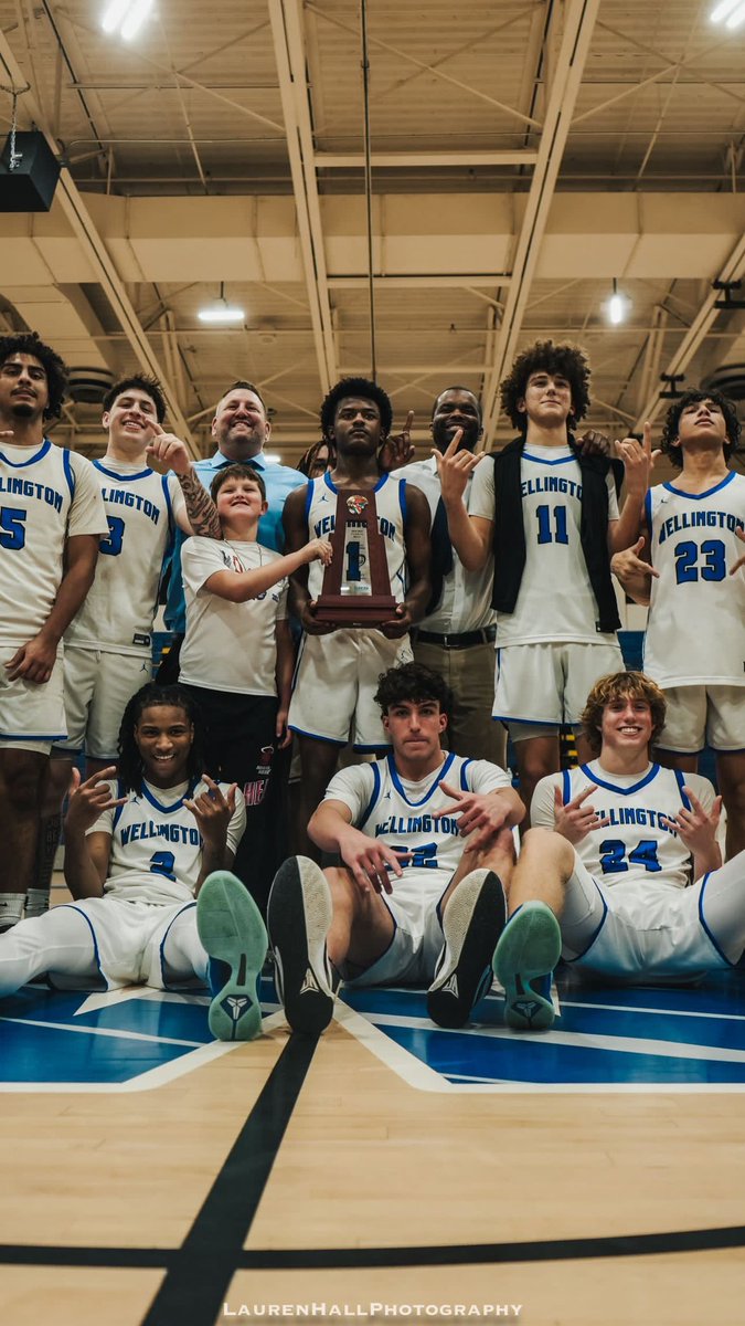 District Champs! Proud of our Wellington Wolverine Boys Basketball squad for the win over  Lake Worth to win our 8th District Title. The growth from the start of the season to now has been incredible. Definitely a proud papa!
#wellyfam
#wellynation