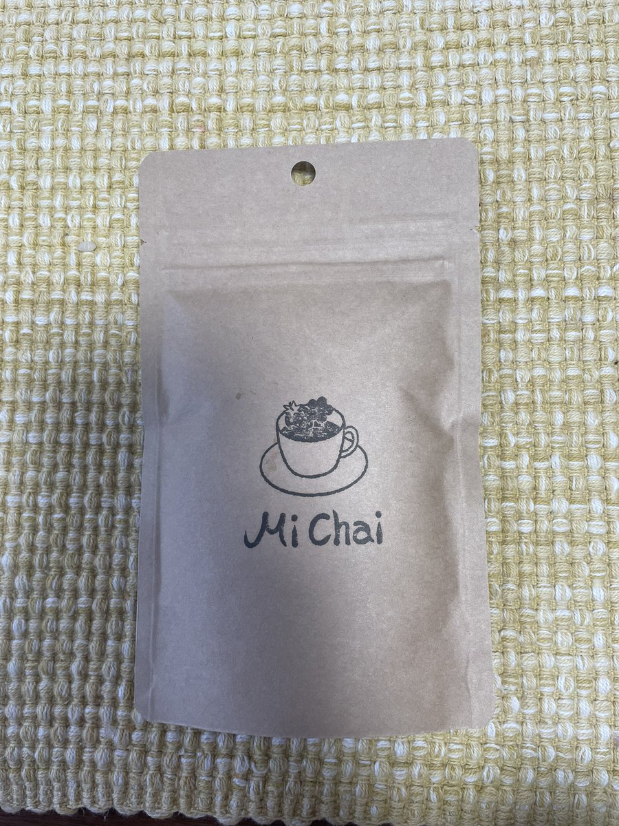 karu85542492's tweet photo. 朝発送メールが届いたから、商品が届くの月曜日くらいかな？って思ってたら届いた😂
速い！嬉しい☺️！
優しい香りでほっこりする🤭
お休みの日でよかった！
美味し〜💓
再販日に追加注文しようかなーっ🥰

#はるあんちゃん
#MiChai https://t.co/xij1sYSMH4