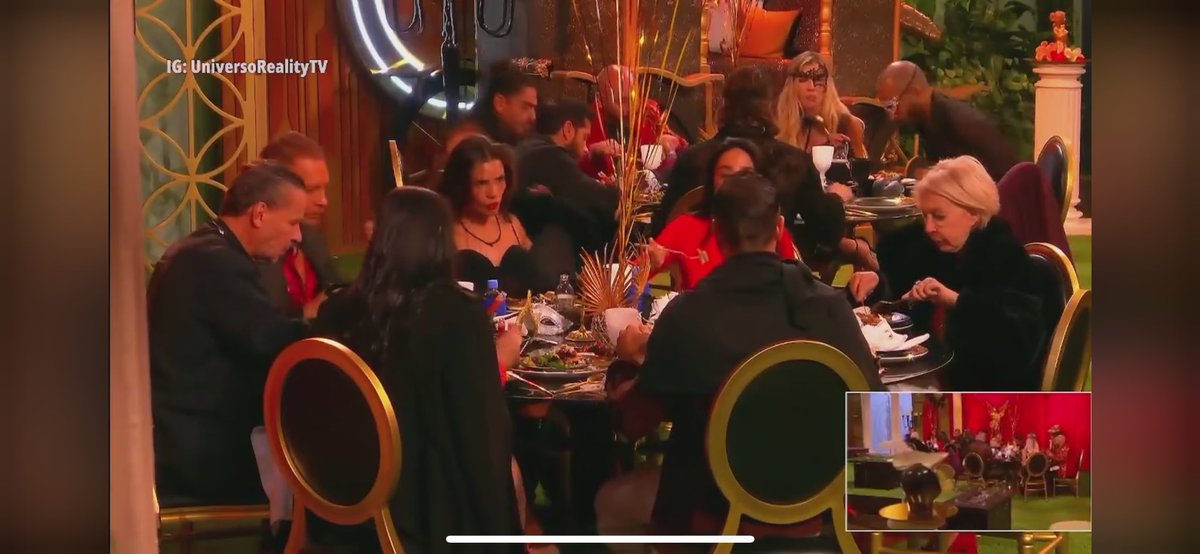 cuarto tierraaaa otra vez y ni modoo 
#LCDLFAlIStars