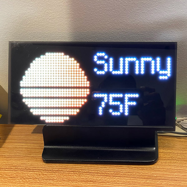 digikey's tweet image. 🚨 Maker Project Alert 🚨 itsaSNAP Daily Weather Forecast Board  bit.ly/42HLKmD 

📸 @adafruit  

#adafruit #project #matrix