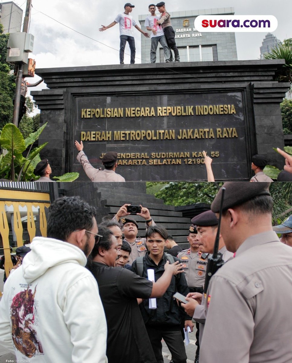 yaniarsim's tweet image. Demo depan Polda Metro Jaya.
Jumat 7/2/2025
Aliansi Rakyat Manggugat/ARM
Menuntut kepolisian mengadili Jokowi.
#AdiliJokowi