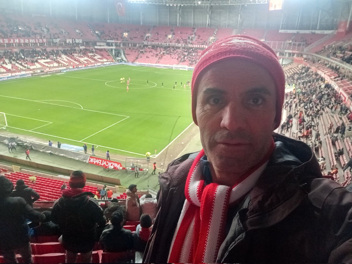 smsnldk's tweet photo. #SAMvHTY
#Samsunspor  #avrupa  ya https://t.co/XD0eCycgxY