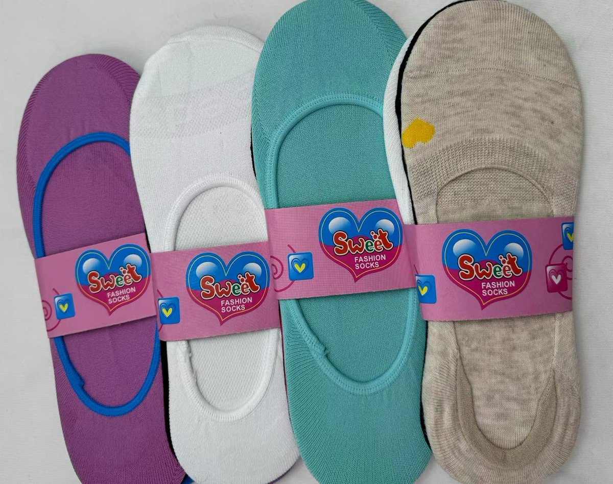 Fashion socks on sale. stock for delivery quickly  #fishnets #adidas #Newbalance #fishnettights #nike #happysocks #disney #marvel #spyder #outdoor