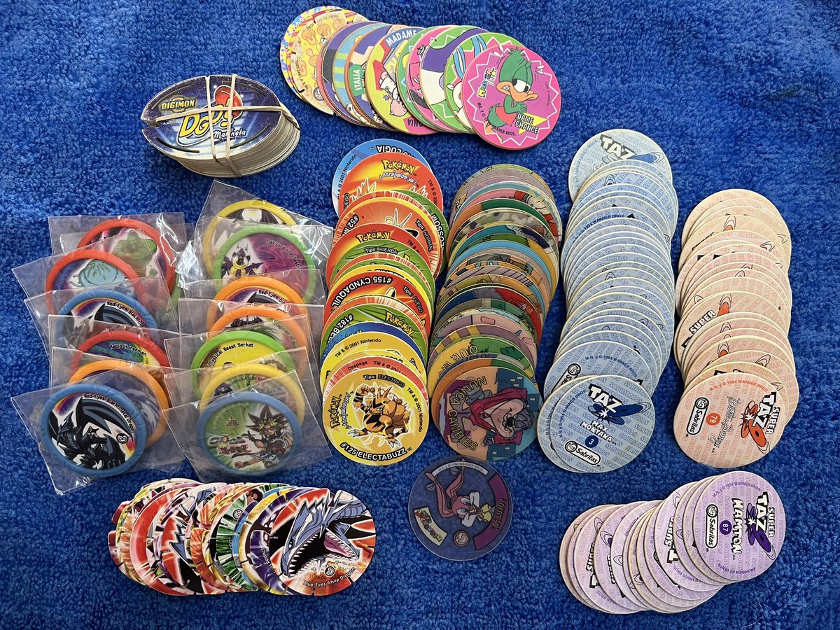 noahmish's tweet photo. @SoyFedelobo Aquí el resultado de esos Chettos, algunos de mis tazos 🫶🏻🥺 https://t.co/whGXS1fX66