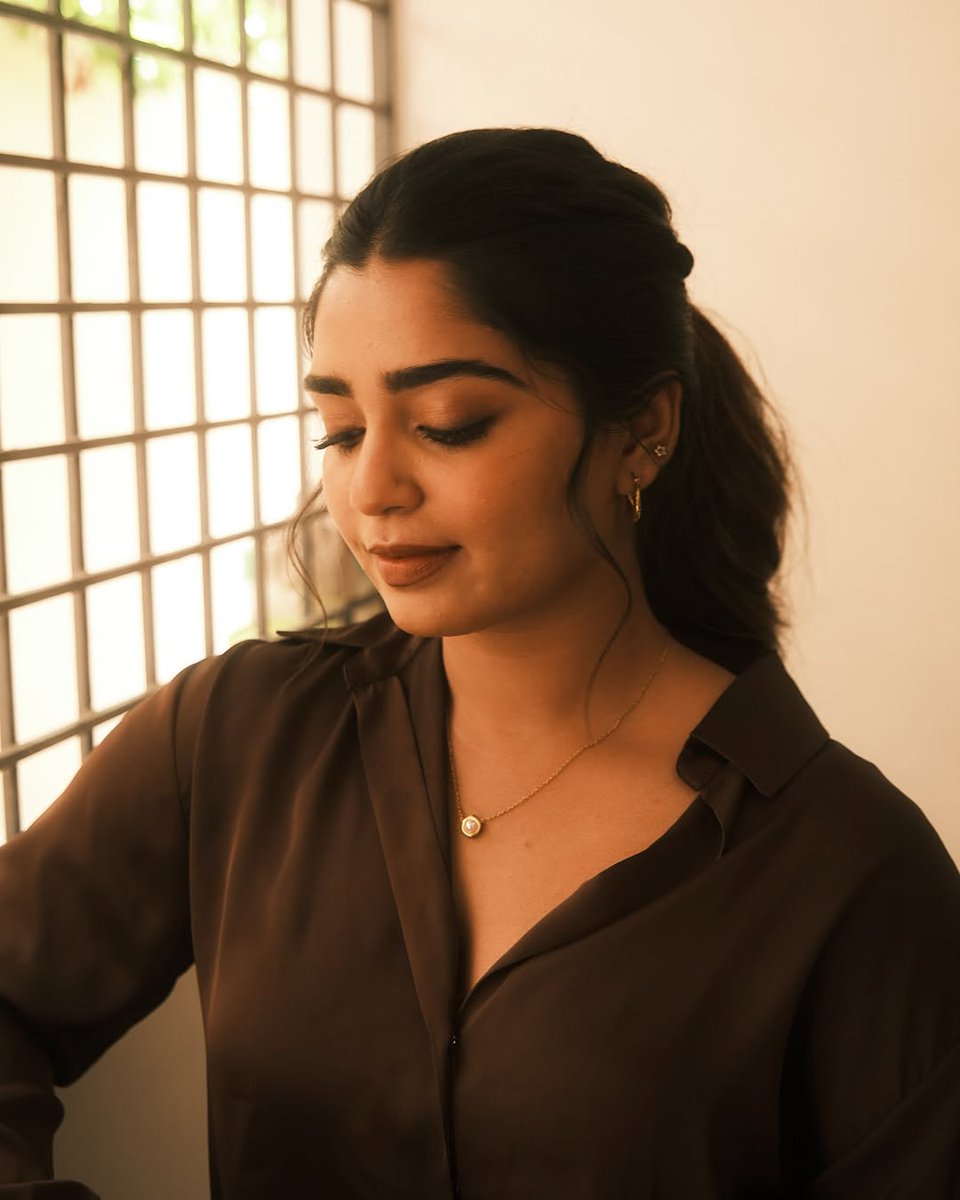 stargallery2020's tweet photo. Gouri G Kishan 😍💥💥💥💥 

#gouriGkishan https://t.co/hElHAWD7gl