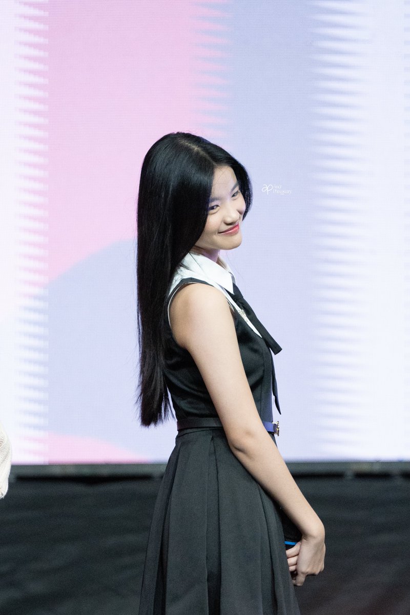 Andr_Photostory's tweet image. senyum manis @CErine_JKT48 

08022025
MNG - JKT48 26th Single