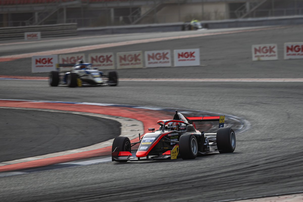 Not bad at all
予選では昨日からは考えられないタイムを残す事ができ、トップ10に入る事ができました💪
この結果にはとても満足していますが、まだまだ改善の余地はあるので、気を引き締め直して今日明日の決勝も頑張ります🔥
応援宜しくお願いします🤲
#HY6
#sylatechnologies #シーラテクノロジーズ