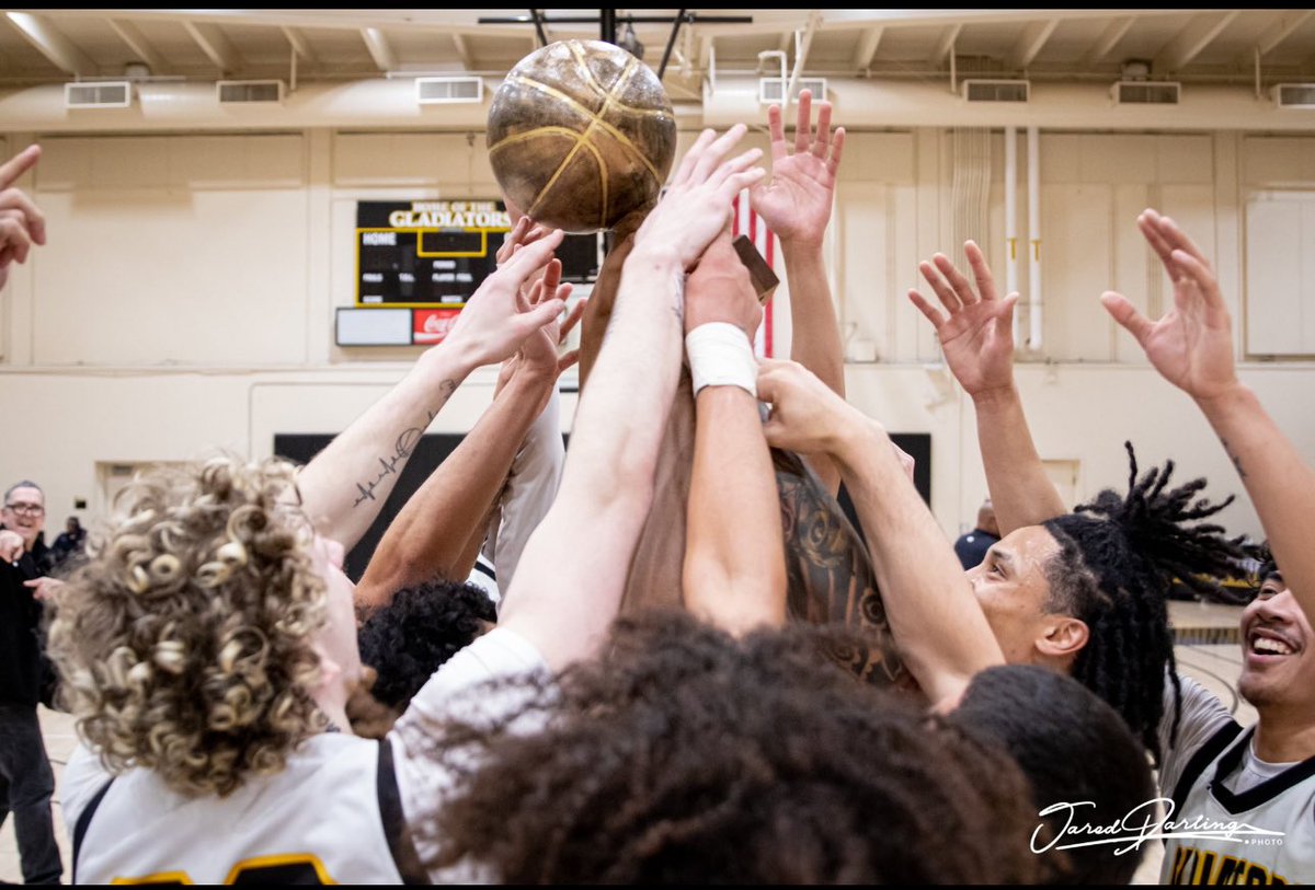 Gladiator Basketball tweet media