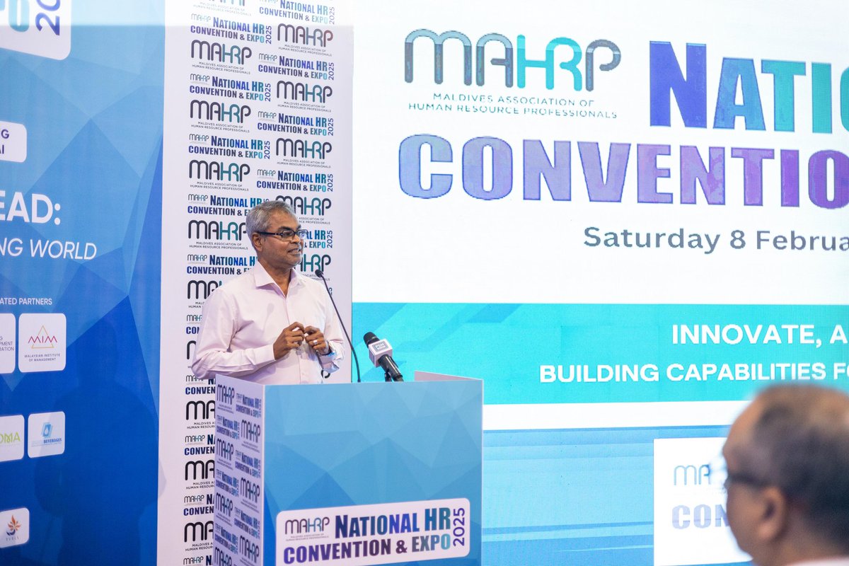 MoTmv's tweet photo. Minister @ThoriqIbrahim inaugurated the National HR Convention and Expo 2025 organized by @MAHRP_Org.

In his opening remarks, Minister noted the importance of strategic investments in people development for sustainable growth and development.
#mahrp
#nhrcmv25
#maldiveshr https://t.co/wlFf6tqCl3