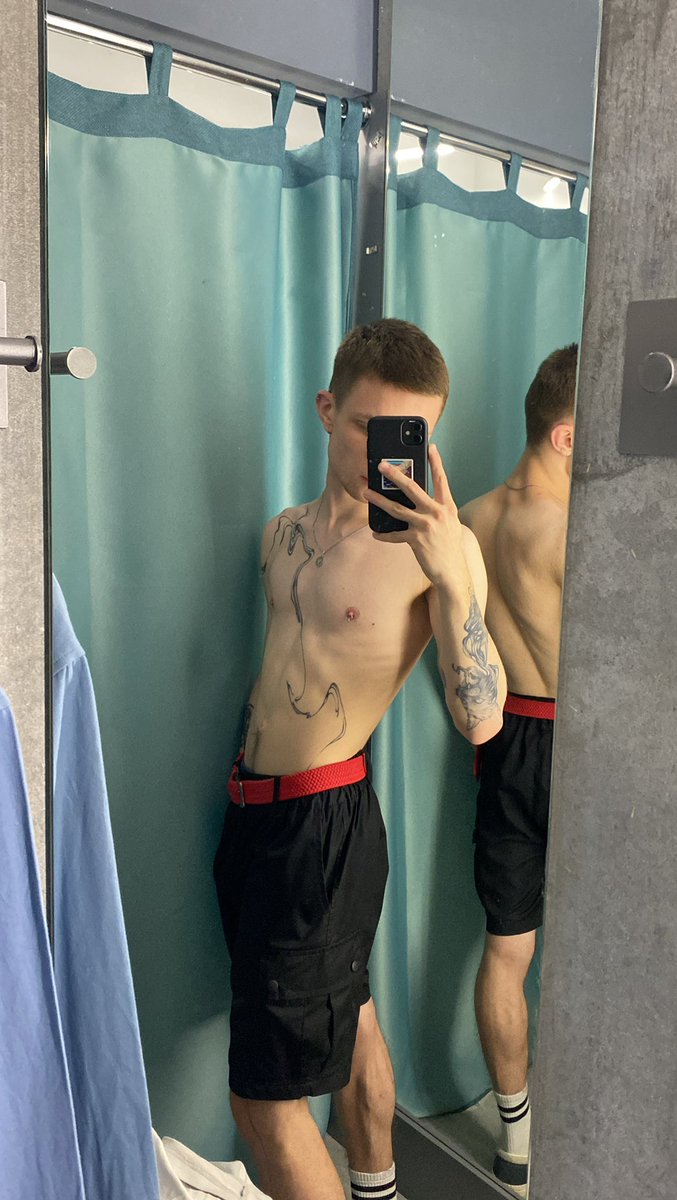 на коленочки меня перед тобой или ты передо мной?