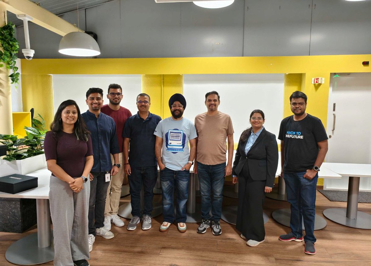 ajeetsraina's tweet photo. Collaborating with like-minded folks to host successful meetups in #Bengaluru is always a pleasure! Bringing 130 developers together on a Saturday is no small feat, but every @Docker Developer Meetup feels like a conference-sized event! 🚀 #DockerMeetup https://t.co/OX0kfRv2xt