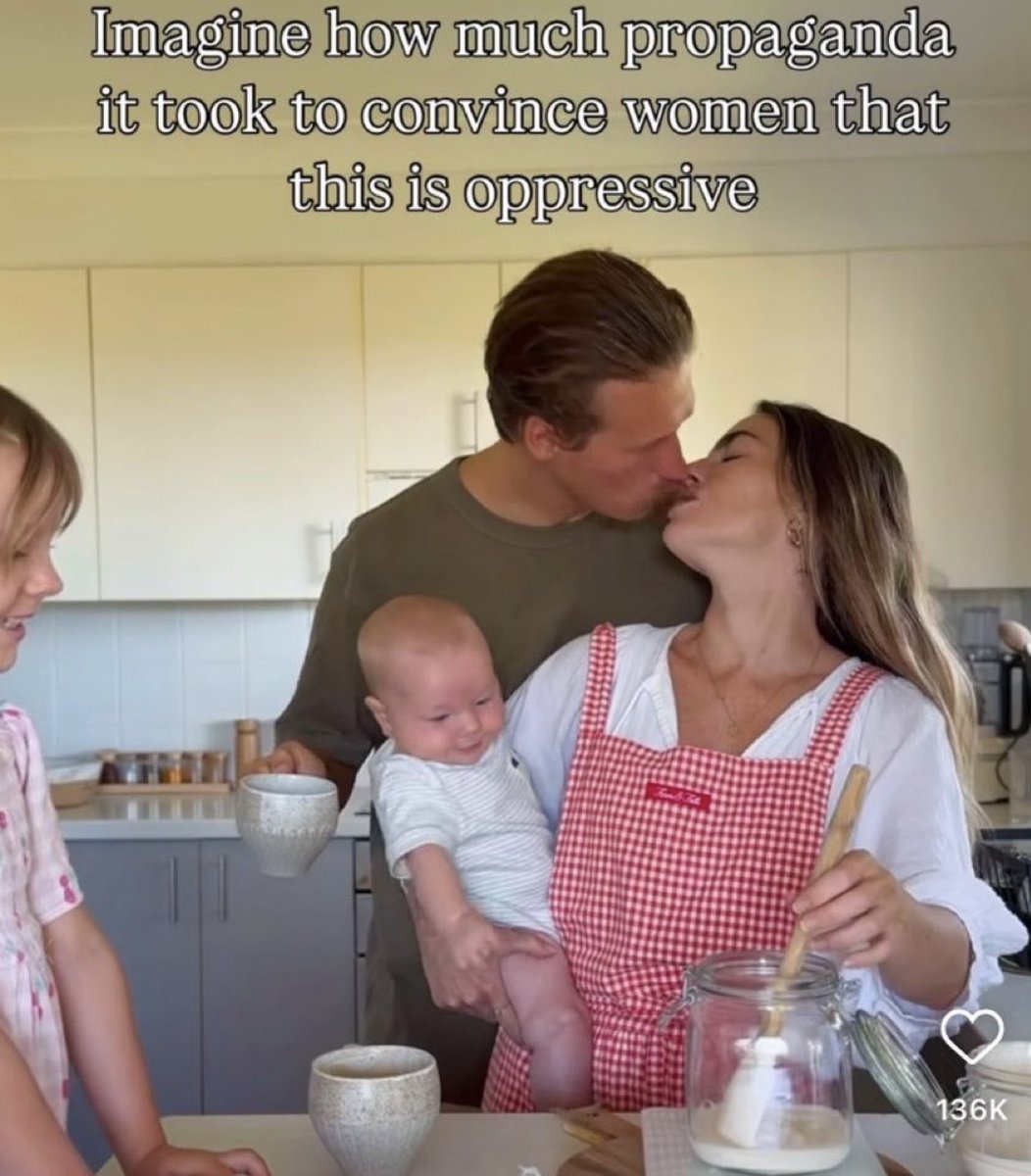 MernickChris's tweet image. 