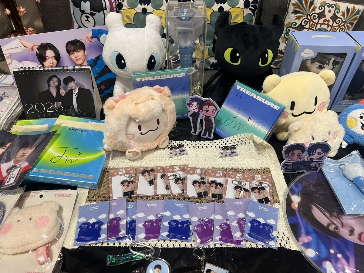 04heartz's tweet photo. my first treasure cse !! thank you @hjwisluv sa pag-aya ๐ฉต
this the most freebies i got from any kpop event ๐คฉ as someone na mahiyain, huge thanks to teumes na lumapit para mamigay ng freebies nila ๐ซถ๐ป๐ซถ๐ป๐ซถ๐ป๐ซถ๐ป
#DoubleTrouble_HJW #04everPartners
#TREASURE
#HARUTO #PARKJEONGWOO https://t.co/H0Kt7et9pb