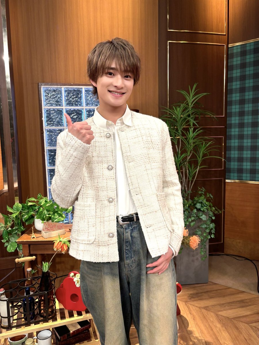 jr_official_X's tweet photo. 今日22:00から放送の
『 #THE世代感 』に #浮所飛貴 が出演します🧡

平成に年号が変わった日の映像や
一番「昔のモノ」と「新しいモノ」を答えろクイズなど📺🎶

ぜひお楽しみに👍🏻💫

#美少年 https://t.co/oSjFad20NZ