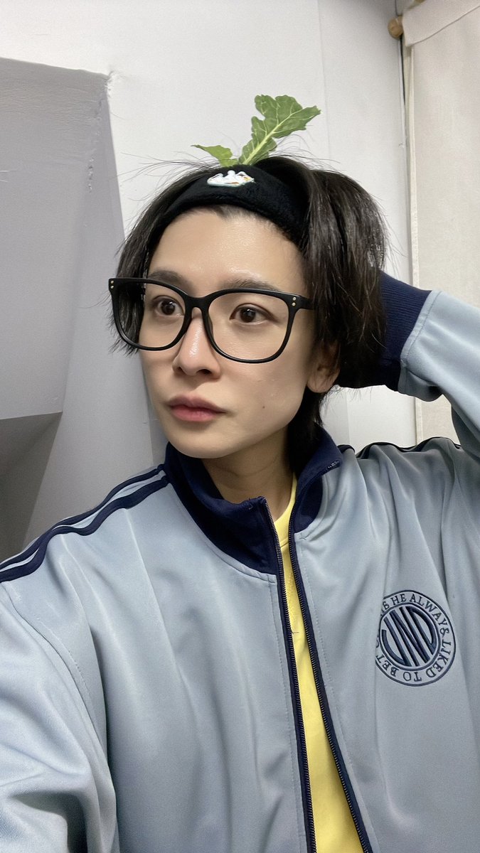 Yoshun_Kyoyama's tweet image. Nichell Lab Produce
カジュチルアクト『日常茶飯』
3日目公演にご来場頂き誠にありがとうございました🐈‍⬛

見に来てくださった皆さまにとって
特別な日になりますように！

明日もよろしくお願いします！

#日常茶飯
#ニッチェル