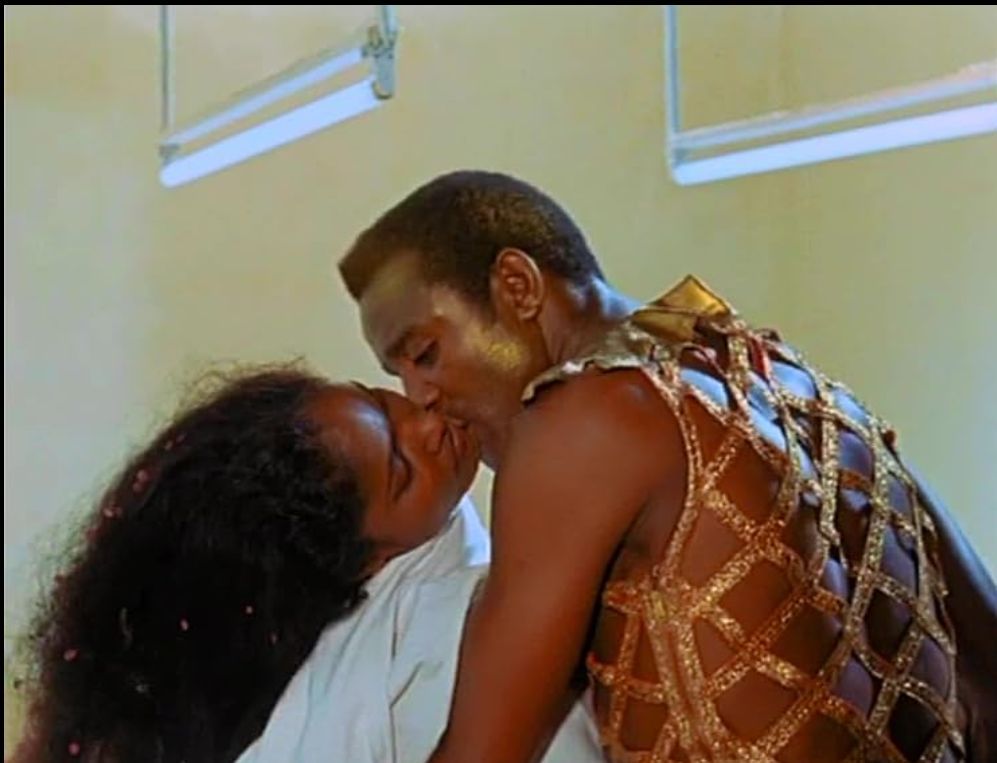 ladfnetwork's tweet image. 🎬 NEW SCREENING ALERT: For Valentine's Day, Black Girl Watching is hosting an incredible offer of £1 tickets for Black Orpheus (1959) at @metalliverpool! Join us on February 20th for a dazzling cinematic journey through the vibrant Carnaval of 1950s Brazil.