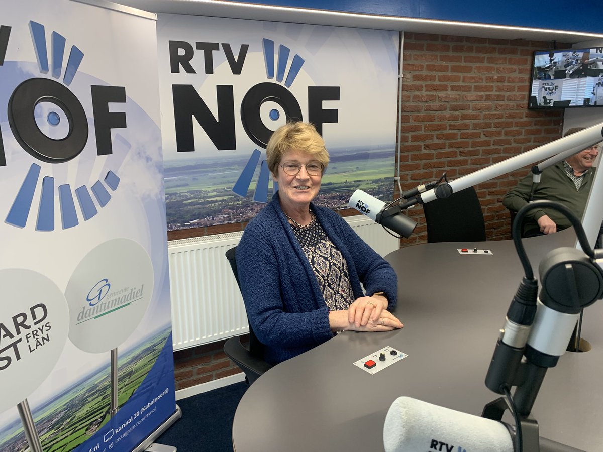 Zo meteen “op een lege
maag kun je niet leren” met Fenny Reitsma-Hazelhoff van de voedselbank Dokkum in de <a href="/RTVNOFWNS/">Weekend Nieuwsshow</a> by <a href="/RTVNOF/">RTV NOF</a>