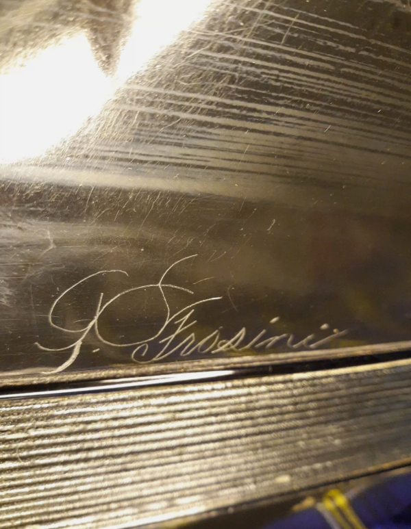 Some very interesting images of a Francini 80/1 accordion signed by Pietro Frosini