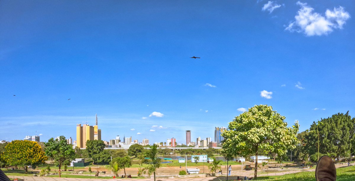 GuruVisuals's tweet photo. The city from this View 😊😊 #Gurutheafricantraveller #Photography #GuruVisuals https://t.co/91U4DI822V