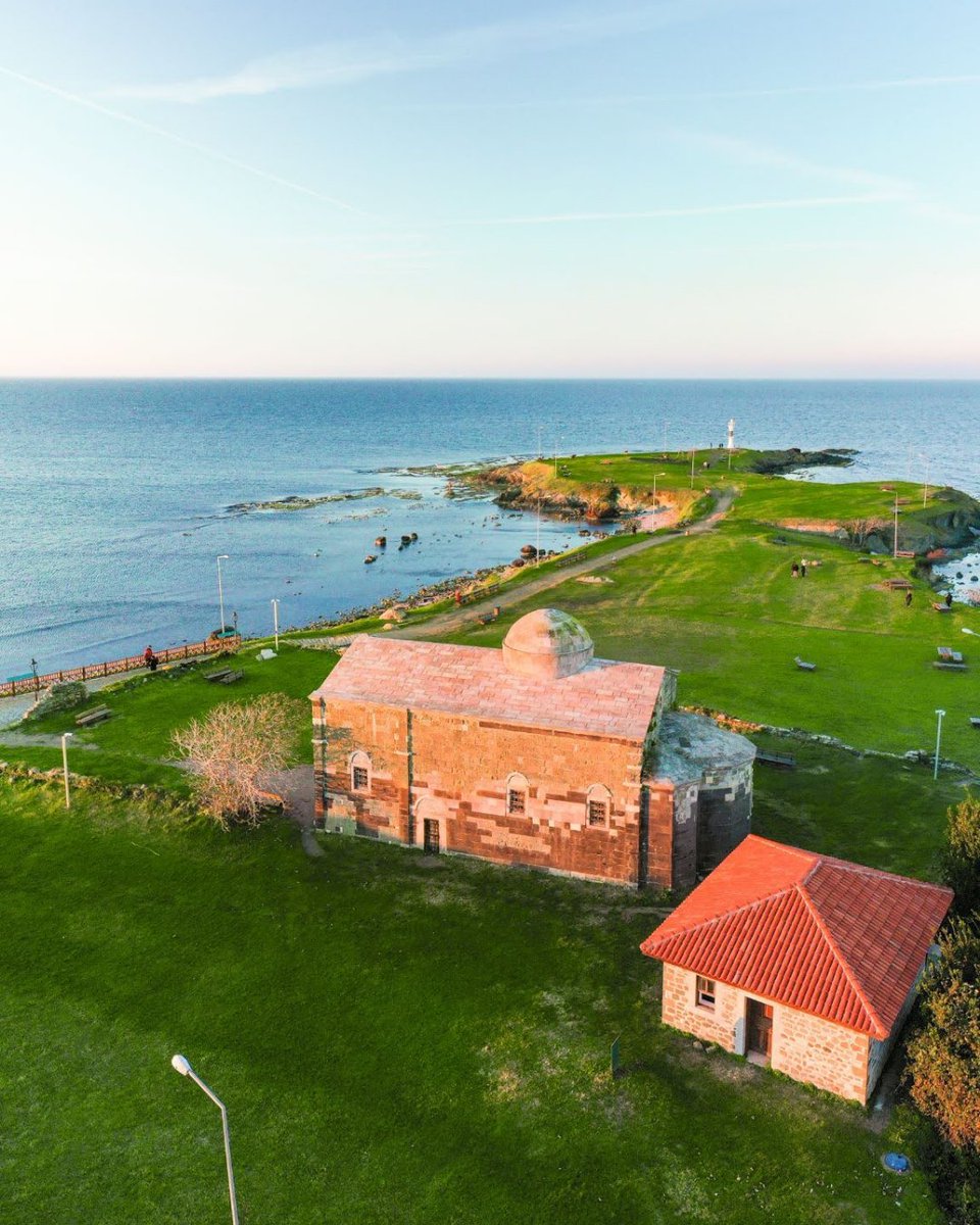 Cape Jason, located on the Ordu coastline, offers breathtaking views of the Black Sea during a serene escape into nature. This historic cape is also home to a stone church, which complements the surrounding natural beauty. #Ordu
