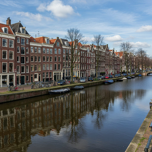 Karsten Hecker (@🏠!) tweet media