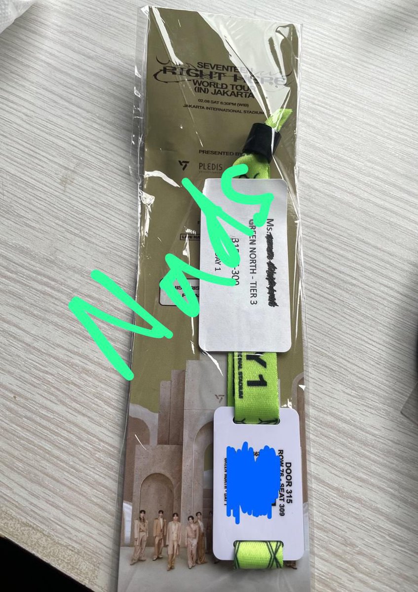 WTS SVT DAY 1

GREEN NORTH Door 315

COD di venue sekarang nonton bareng temenku kak <a href="/SweetnessGyu/">1 is 하나🌸</a> yaa
Underprice web

Wtb wts seventeen jakarta jkt d1