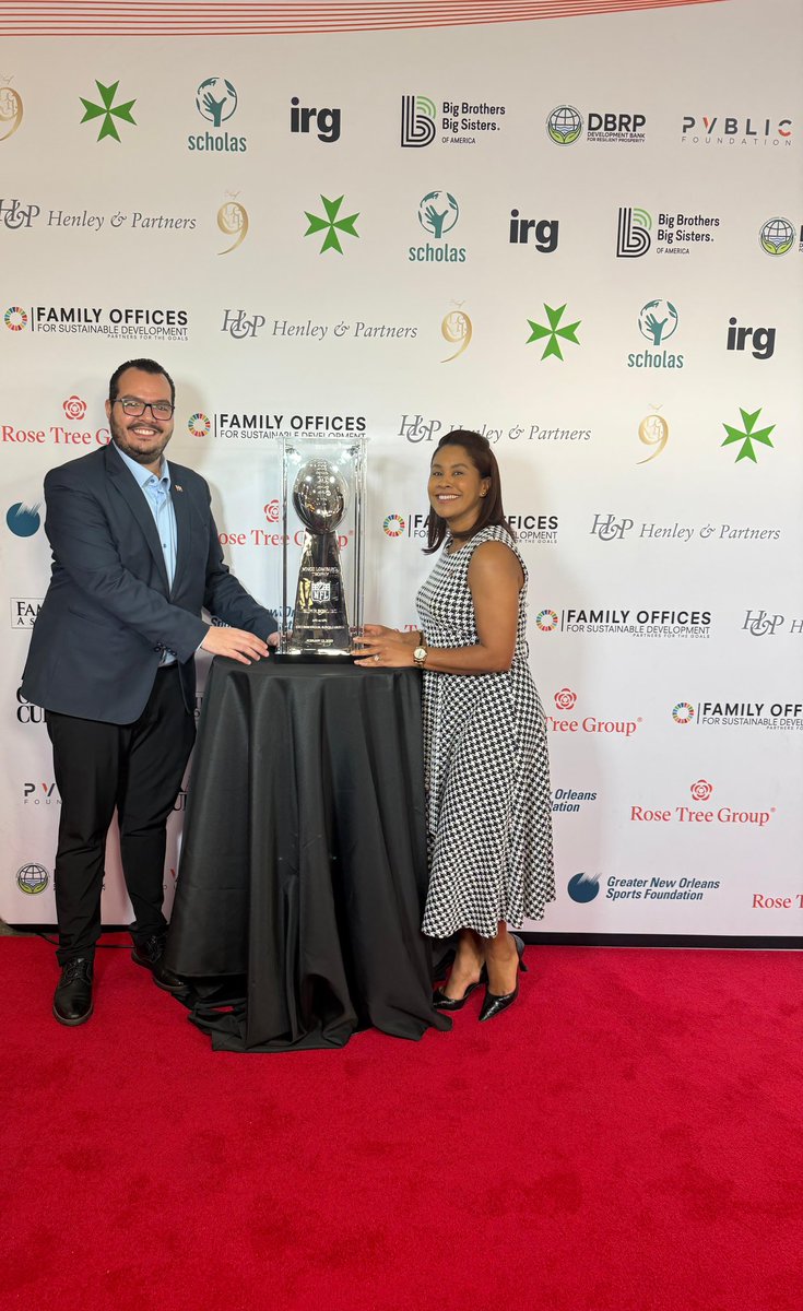 Me honra haber participado en The Family Office Impact Soirée, un evento que reunió a líderes globales, íconos del deporte y comunidades locales en Nueva Orleans. Un placer compartir este espacio con distinguidas personalidades destacadas.