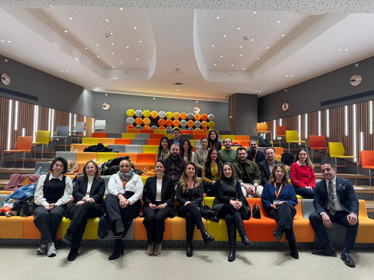 csr_turkey's tweet image. Green Talks &amp;amp; Drinks buluşmalarımızın sekizincisini Trendyol ev sahipliğinde gerçekleşti. Türkiye İklim ve Enerji Politikaları Koordinatörü ÖZLEM KATISÖZ COP 29&apos;u değerlendi. Trump&apos;ın seçilmesinin ardından  nelerin değişeceğini, Türkiye&apos;nin 2035 iklim hedeflerini konuştuk