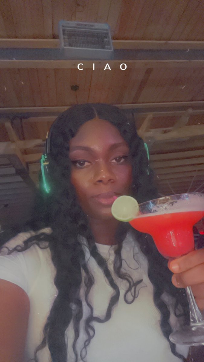 Attended a silent disco last night for the first time and it was a blast ☺️ 
#vibes