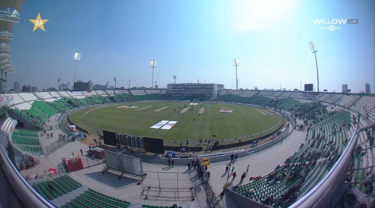 Lahore Is Ready for Champions Trophy 🏆 

#ChampionsTrophy2025 #BabarAzam𓃵 #PAKvsNZ #triseries